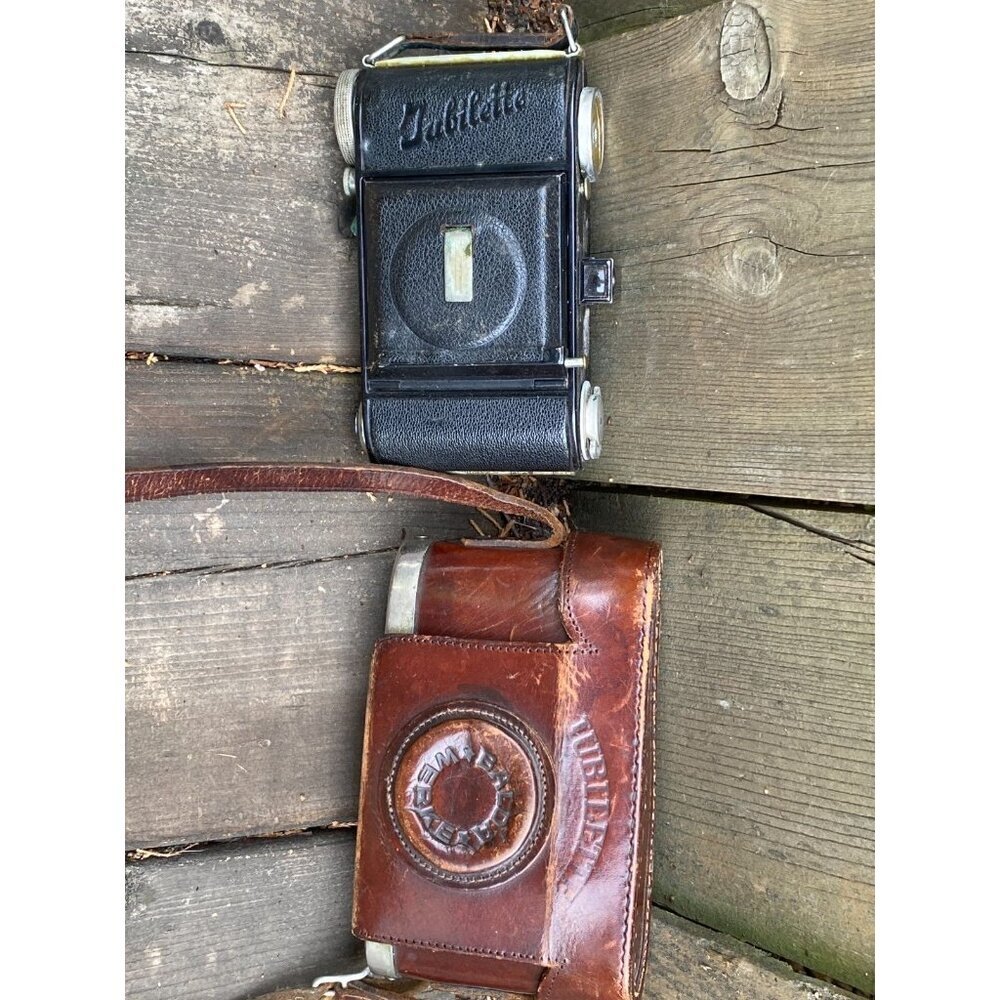 Balda Jubilette Vintage 1938 Folding Camera with 5cm f/2.9 Lens With OG Case - Picture 3 of 16